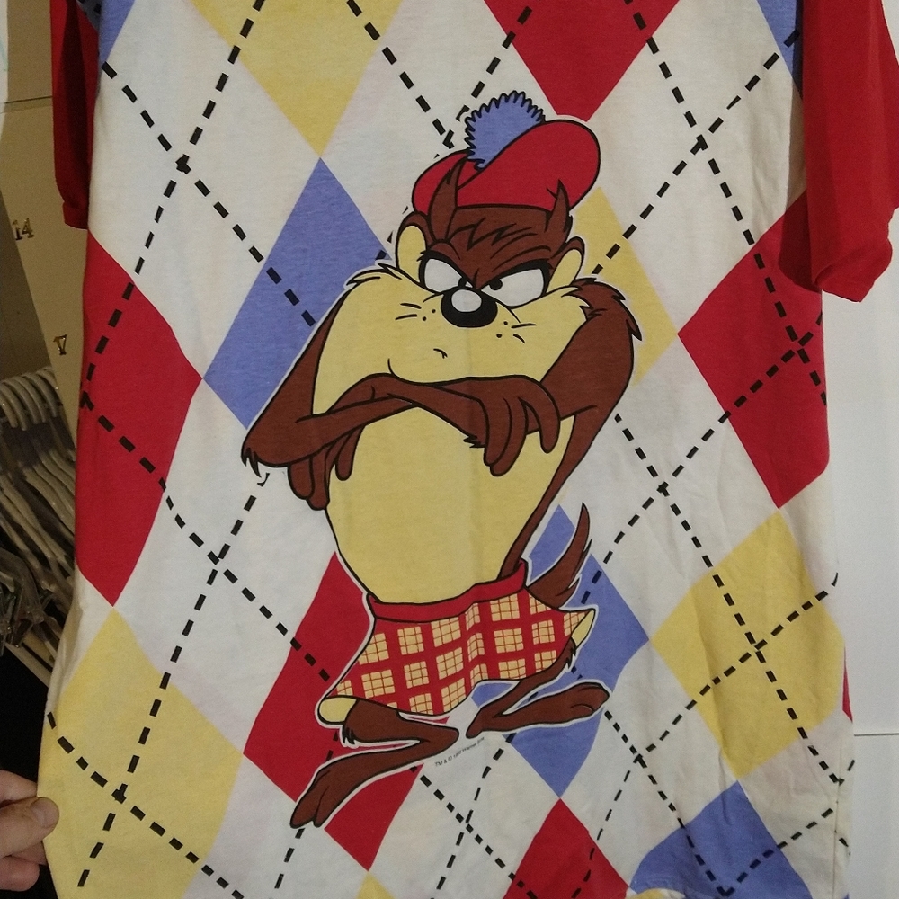 Vintage 1995 all over Tasmanian devil print t-shir